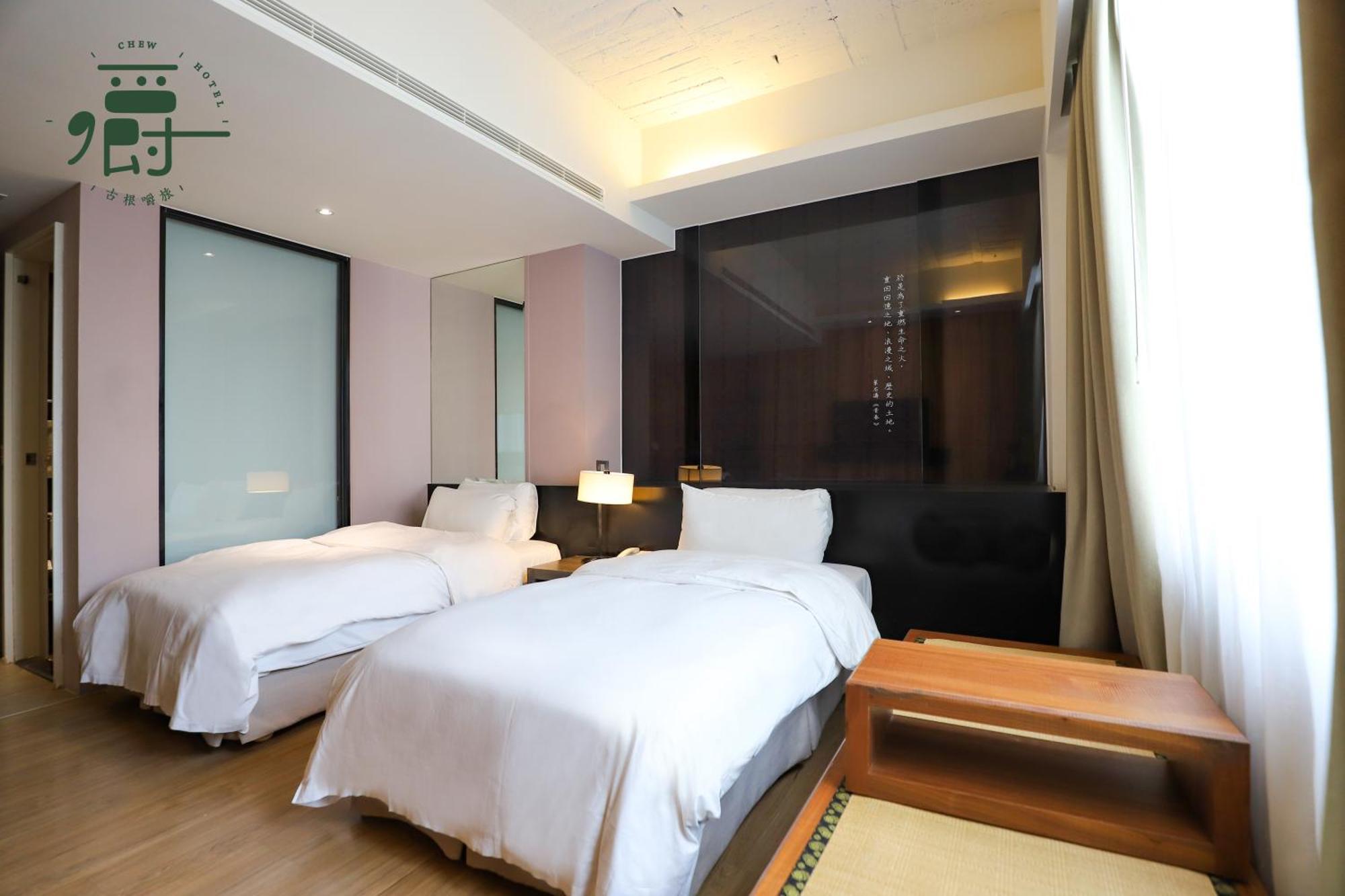 Roots Chew Hotel Tainan Habitación foto